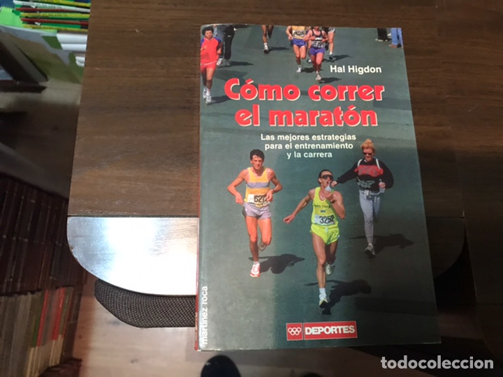 Libros: C&oacute;mo correr el marat&oacute;n. Hal Higdon . Mart&iacute;nez Roca - Foto 1