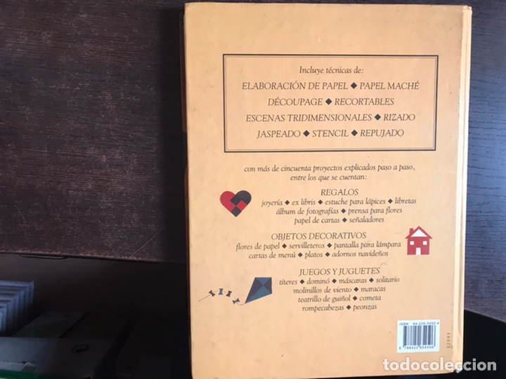 Libros: C&oacute;mo hacer regalos y objetos de papel. Gillian Souter - Foto 2
