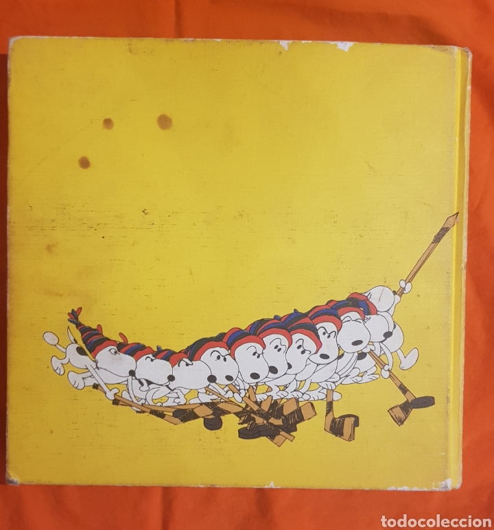 Libros: Libro Carlitos y Snoopy. BURU LAN. - Foto 2