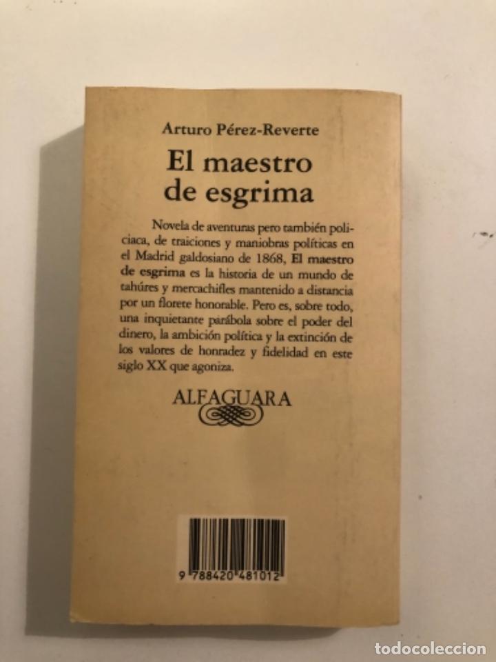 Libros: Libro El Maestro de esgrima de Arturo P&eacute;rez-Reverte - Foto 2