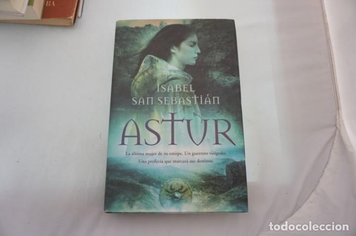 Libros: 16D/ ASTUR ISABEL SAN SEBASTIAN / LA ESFERA DE LOS LIBROS - Foto 1