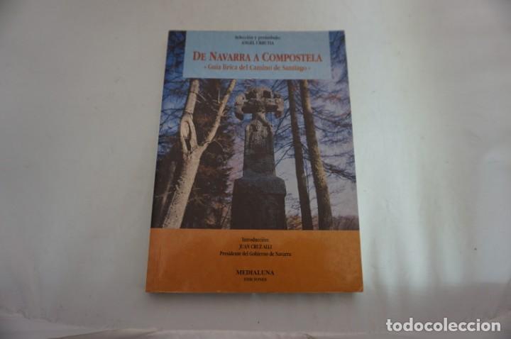 books: 23E/ DE NAVARRA A COMPOSTELA - ANGEL URRUTIA / MEDIALUNA EDICIONES