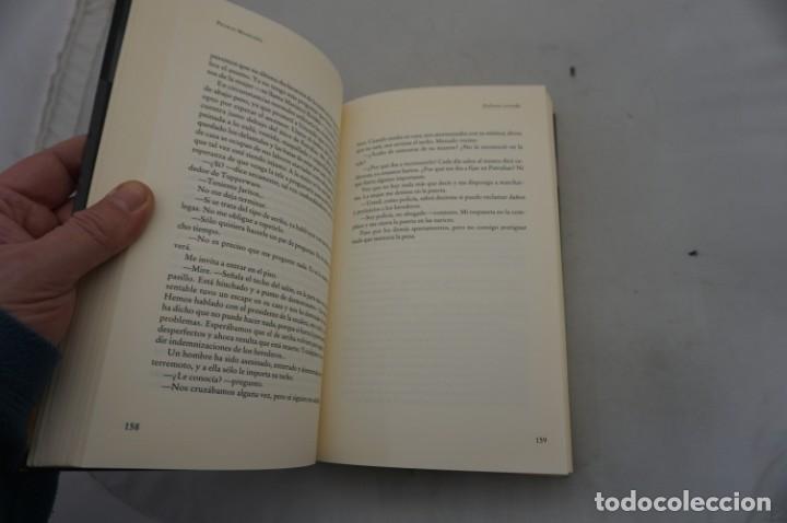 Libros: 10F/ DEFENSA CERRADA - PETROS MARKARIS / PAPIVORE - Foto 6