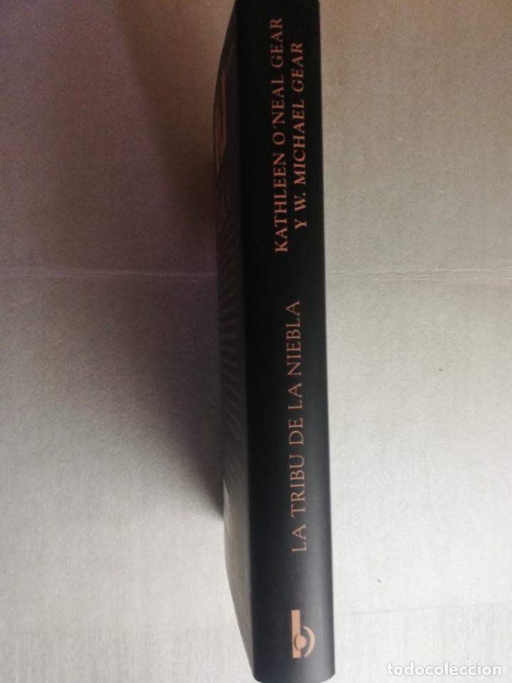 Libros: LA TRIBU DE LA NIEBLA - Foto 2