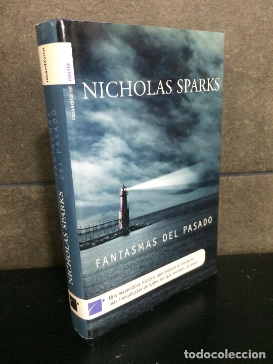 Libros: Fantasmas del pasado (Roca Editorial Novela). Nicholas Sparks. - Foto 1
