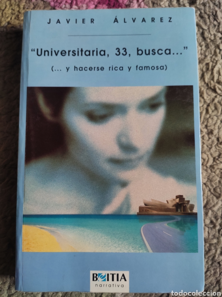 Libros: Universitaria, 33, busca... Javier &Aacute;lvarez - Foto 1