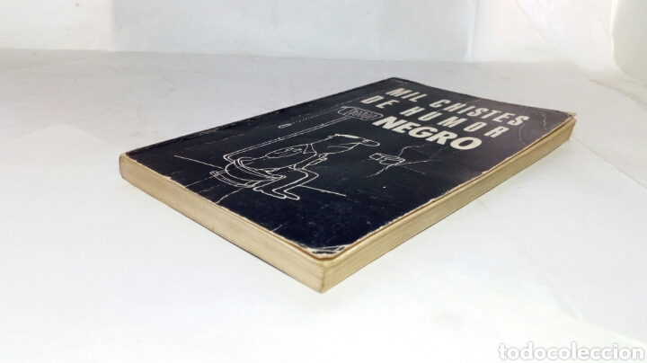Libros: Mil chistes de humor negro. - Foto 3