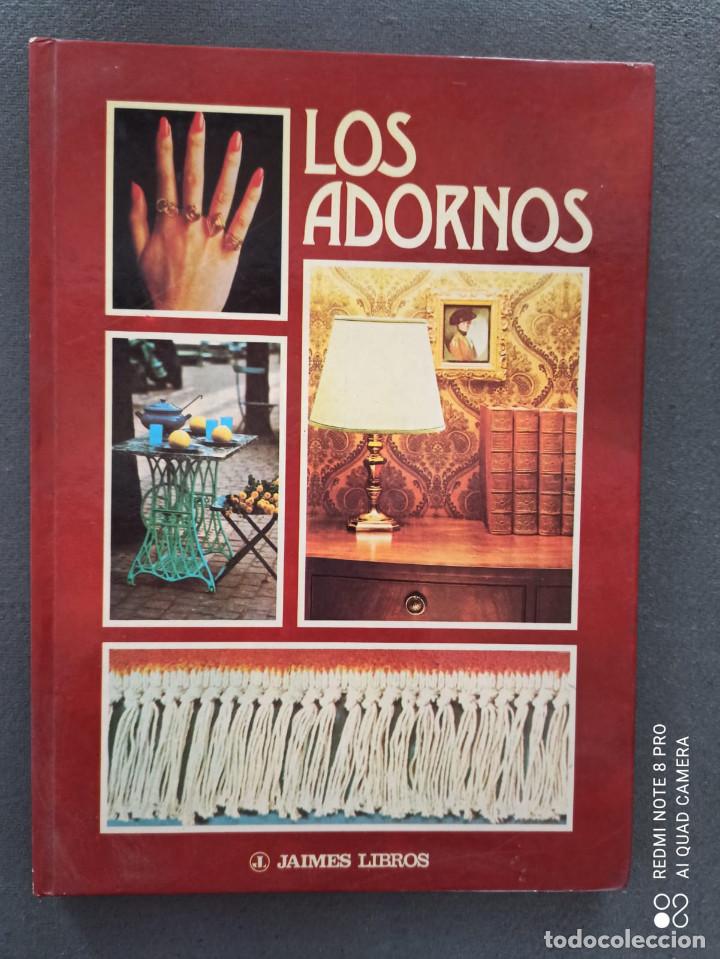 Libros: LOS ADORNOS. JAMES LIBROS - Foto 1