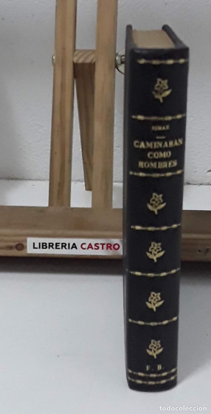 Libros: Caminaban como hombres - Clifford D. Simak - Foto 2