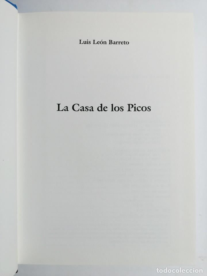 Libros: LUIS LE&Oacute;N BARRETO. LA CASA DE LOS PICOS. 1998. - Foto 2