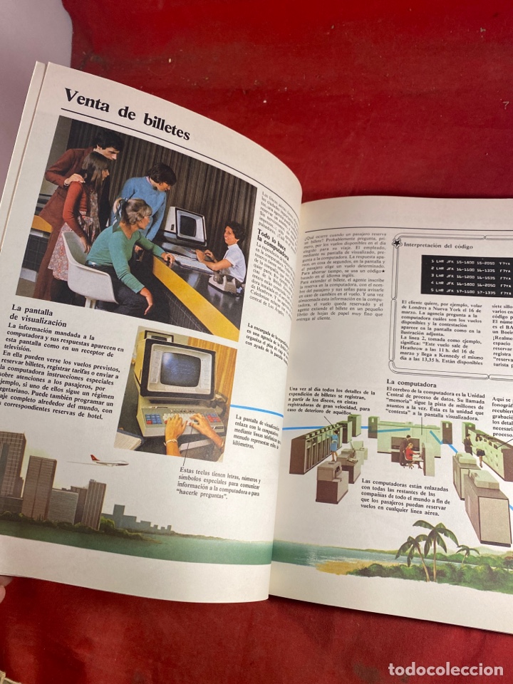 Libros: UN D&Iacute;A DE VUELO - Foto 4