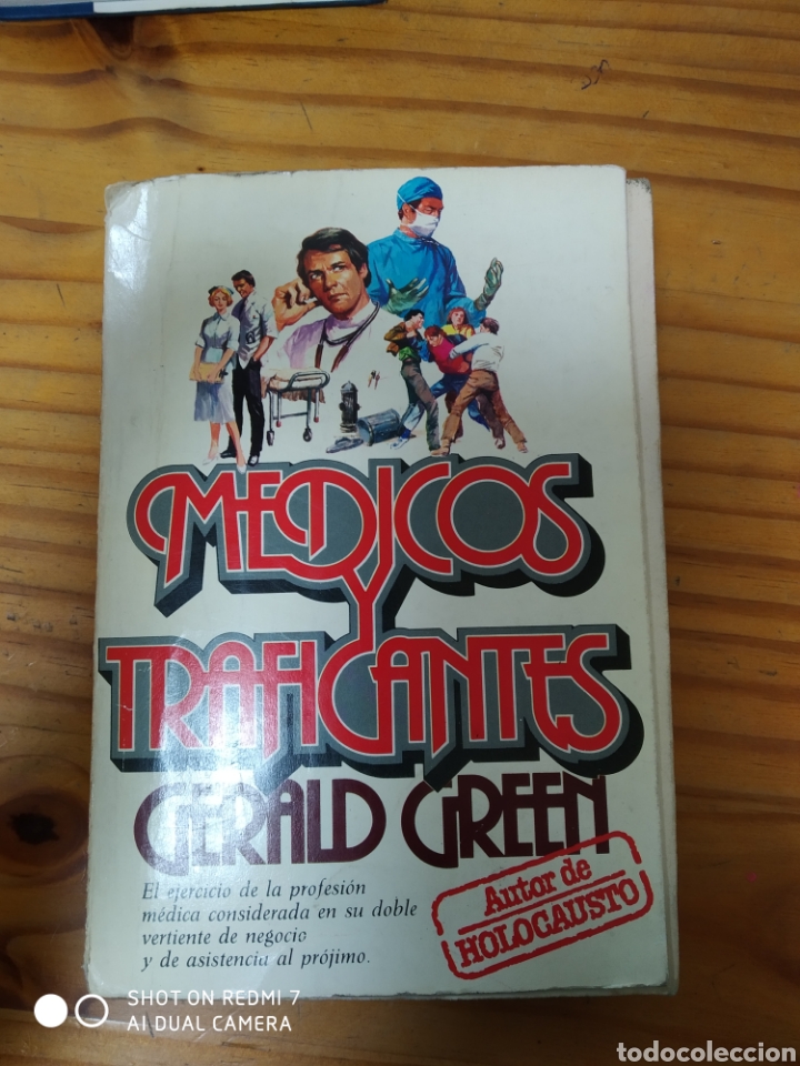 Libros: M&eacute;dicos y traficantes - Foto 1