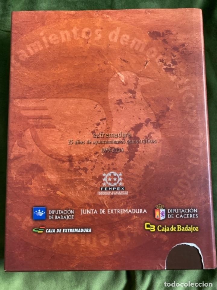 Libros: LIBRO AYUNTAMIENTOS Y DEMOCRACIA EN EXTREMADURA - Foto 5