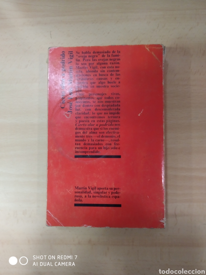 Libros: Cierto olor a podrido - Foto 2