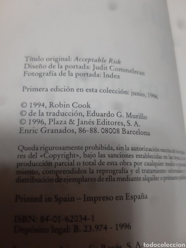 Libros: Libro Los Archivos de Salem (1&deg; Edici&oacute;n) Robin Cook - Foto 3