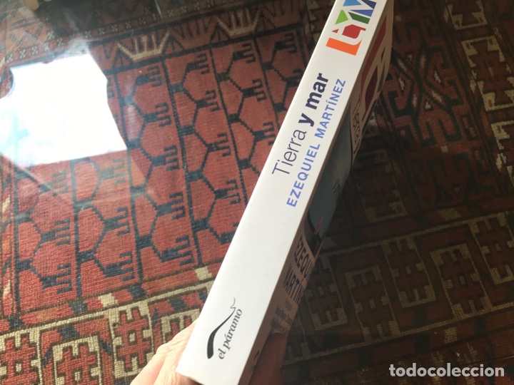 Libros: Tierra y mar. Ezequiel Mart&iacute;nez - Foto 2