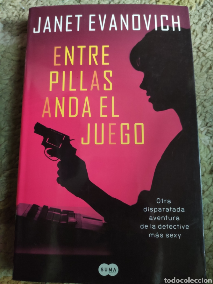Libros: Entre Pillas Anda el Juego. Janet Evanovich - Foto 1