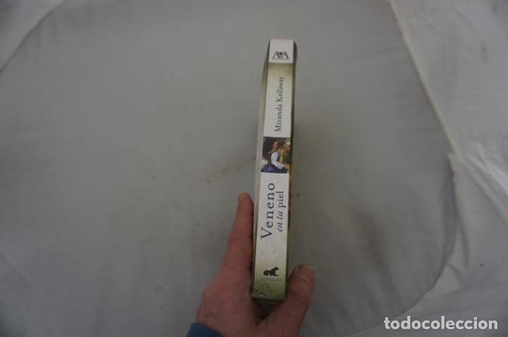 Libros: 22D/ MIRANDA KELLAWAY - VENENO EN TU PIEL / VERGARA - Foto 2