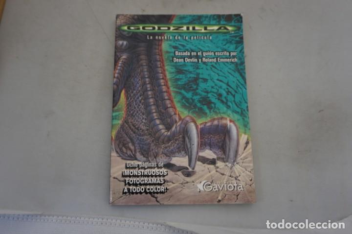 Libros: 13B/ GODZILLA - LA NOVELA DE LA PELICULA / GAVIOTA - Foto 1
