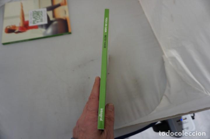 Libros: ARRI4/ BETSY KASE - YOGA EN CASA / INTEGRAL - Foto 2