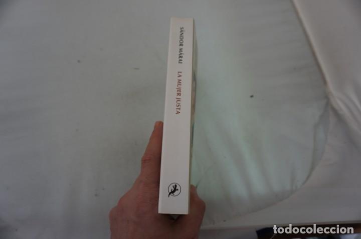 Libros: ARR1/ SANDOR MARAI - LA MUJER JUSTA / SALAMANDRA - Foto 2