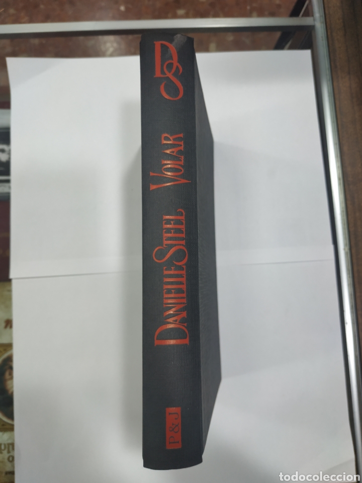 Libros: VOLAR DANIELLE STEEL - Foto 1