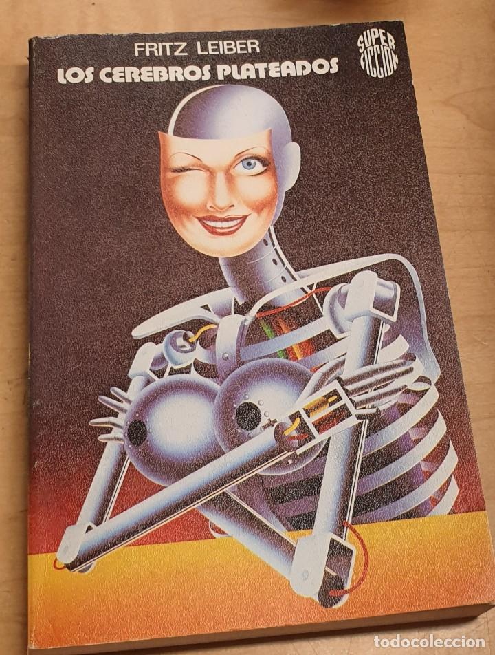 Libros: Los cerebros plateados - LEIBER, FRITZ - Foto 1