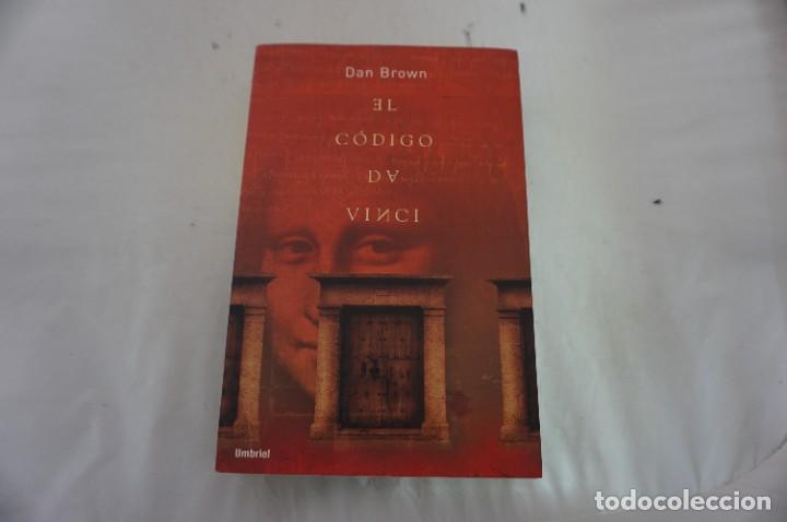 Libros: 8C/ DAN BROWN - EL CODIGO DA VINCI / UMBRIEL - Foto 1