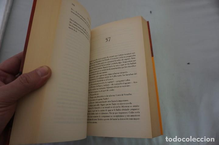 Libros: 8C/ DAN BROWN - EL CODIGO DA VINCI / UMBRIEL - Foto 4
