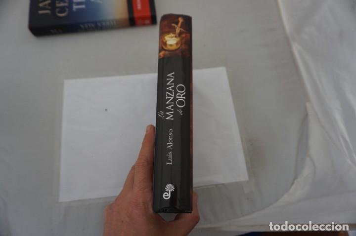 Libros: 7F/ LUIS ALFONSO TEJADA - LA MANZANA DE ORO / EDHASA - Foto 2