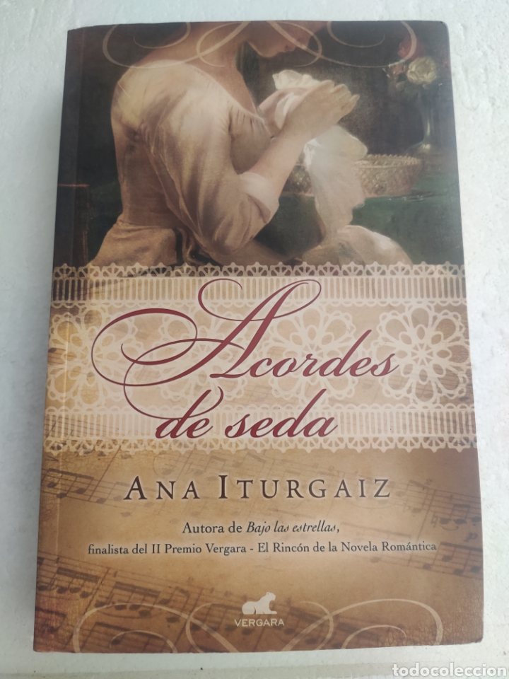Libros: Acordes de Seda. Ana Iturgaiz - Foto 1