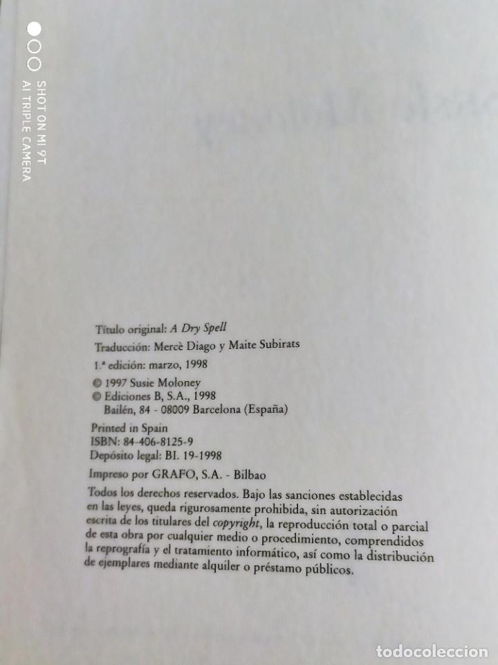 Libros: EL HECHIZO. SUSIE MOLONEY. EDICIONES. B. 1&ordf; EDICION 1998 - Foto 2