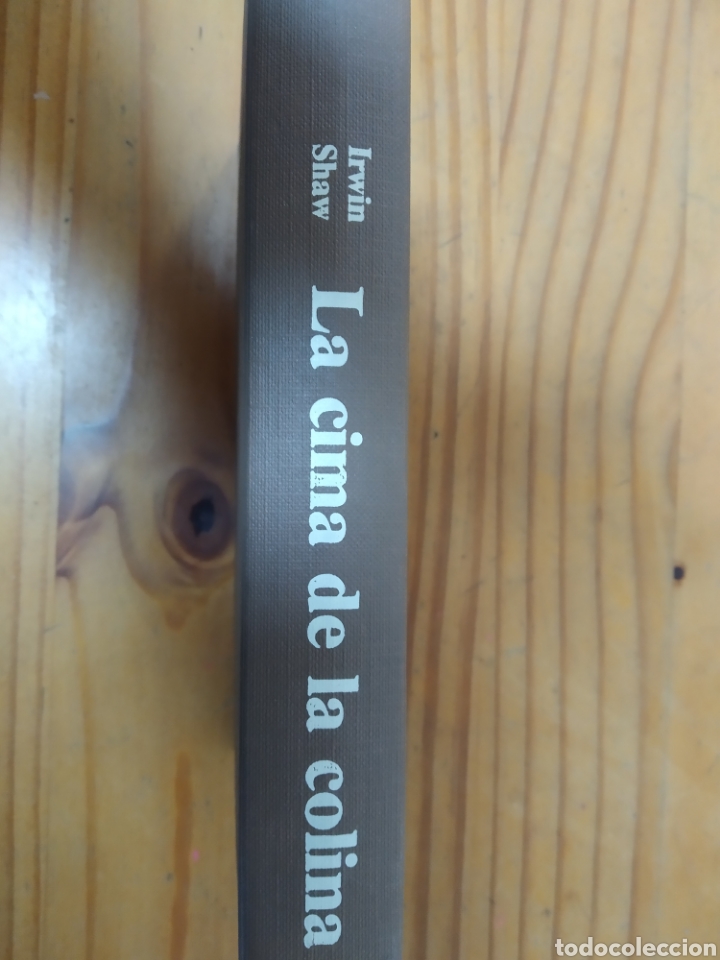 Libros: La cima de la colina. - Foto 2