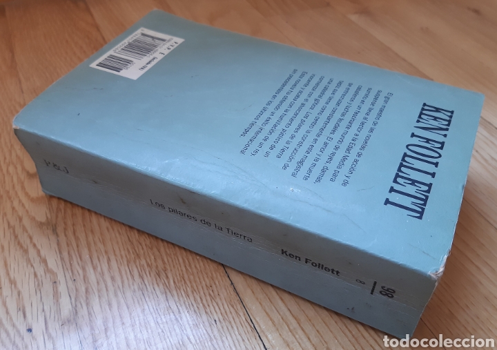 Libros: Los Pilares de la Tierra. Ken Follet - Foto 2
