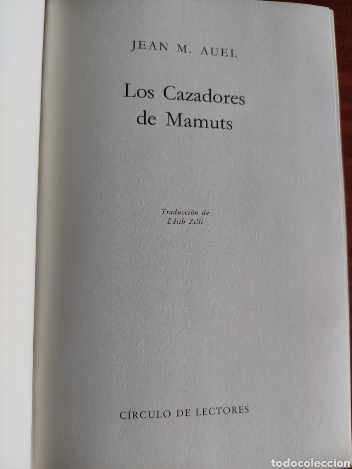 Libros: Los cazadores de mamuts - Jean M. Auel - Foto 1