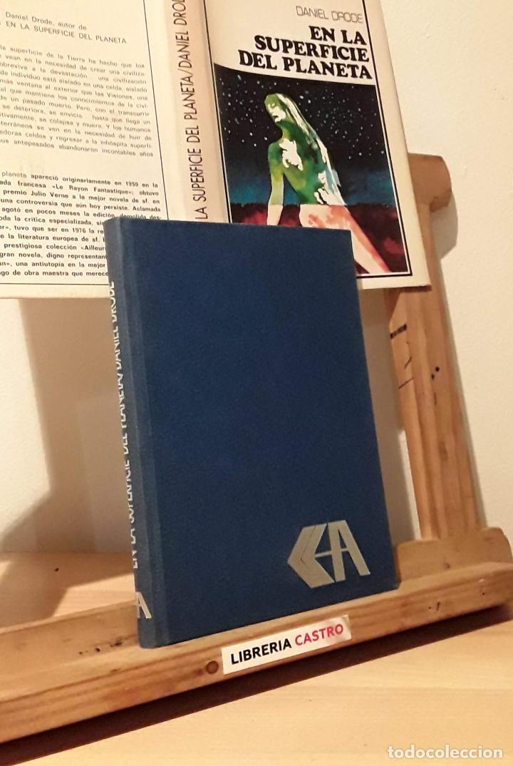 Libros: En la superficie del planeta - Daniel Drode - Foto 2