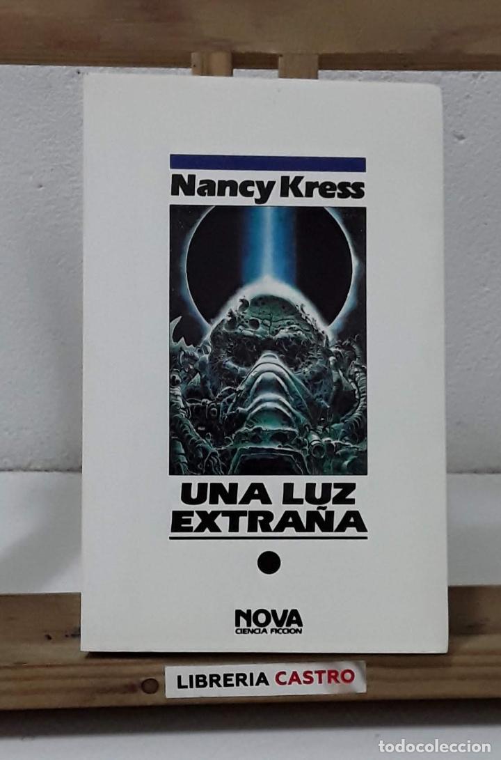 Libros: Una luz extra&ntilde;a - Nancy Kress - Foto 1