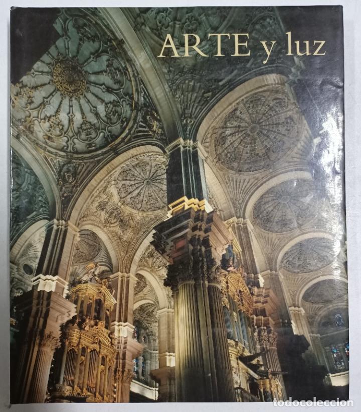 Libros: Arte y luz / Textos: Antonio Bonet Correa - Foto 1