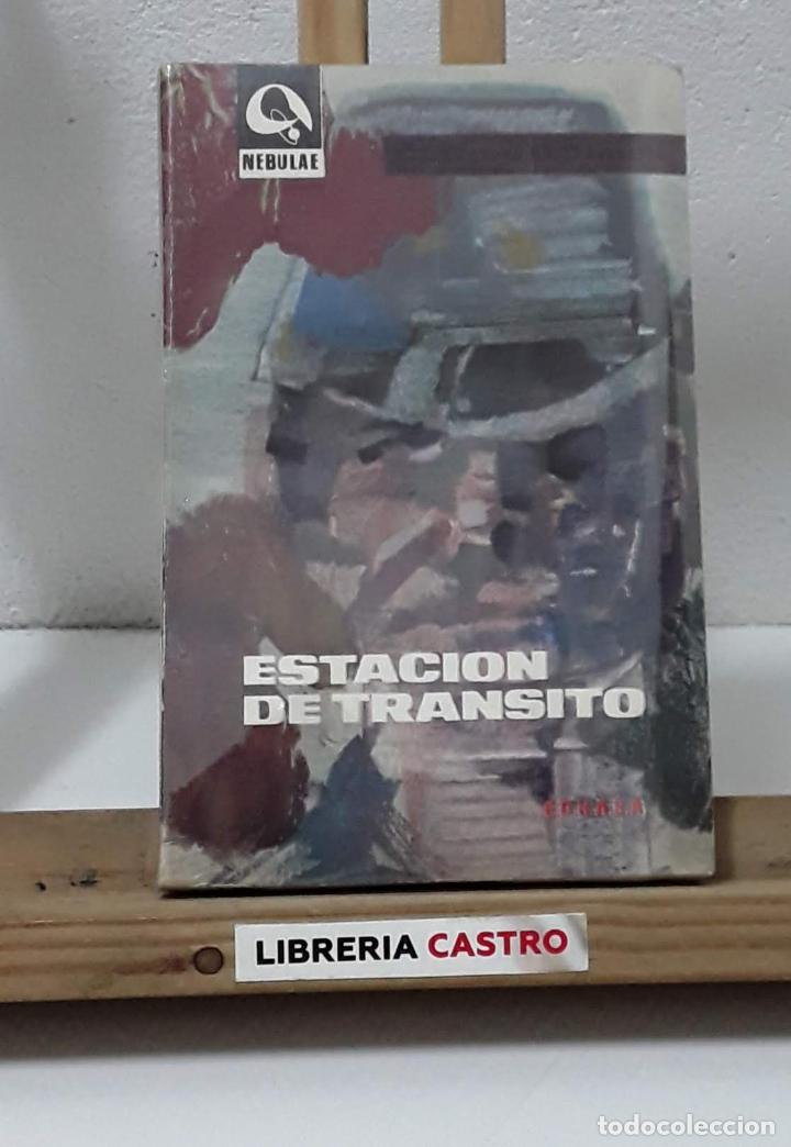 Libros: Estaci&oacute;n de transito - Clifford D. Simak - Foto 1
