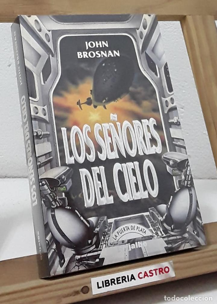Libros: Los se&ntilde;ores del cielo - John Brosnan - Foto 1