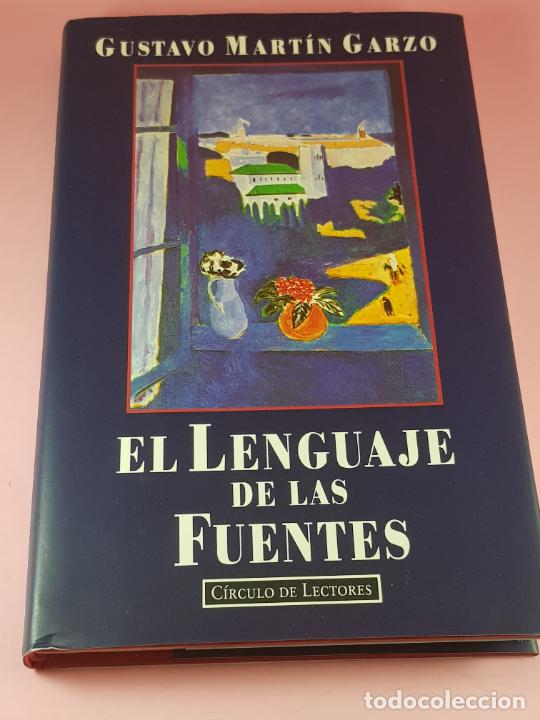 Libros: LIBRO-EL LENGUAJE DE LAS FUENTES-GUSTAVO MART&Iacute;N GARZO-C&Iacute;RCULO DE LECTORES-1995-SOBRECUBIERTA-EXCELEN