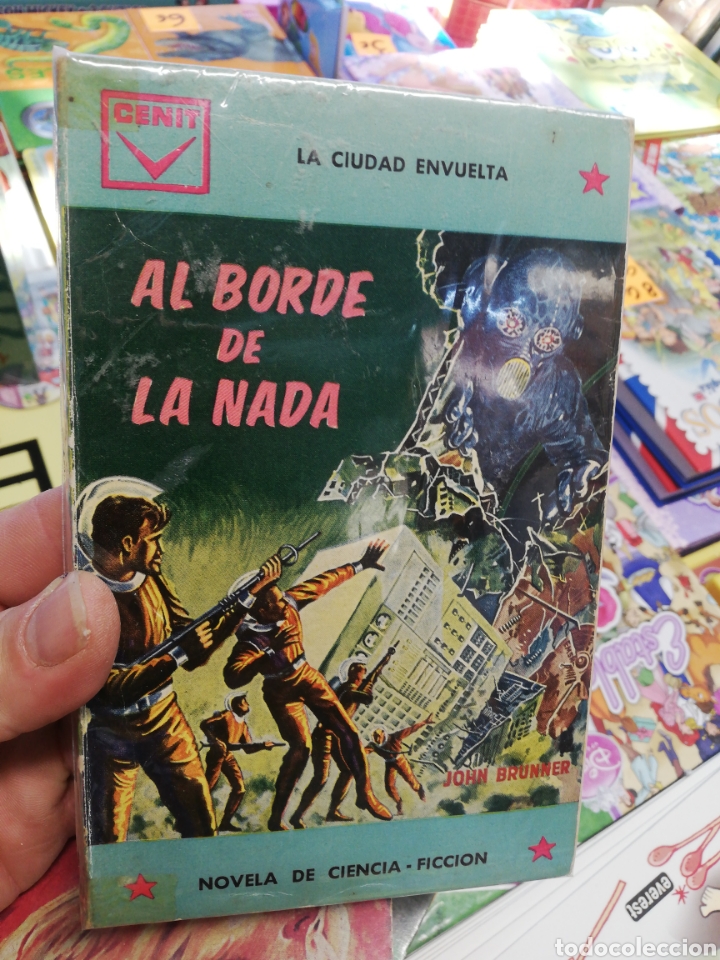 Libros: La ciudad envuelta &rdquo;al borde de la nada&rdquo; John Bruner, editorial Cenit - Foto 1