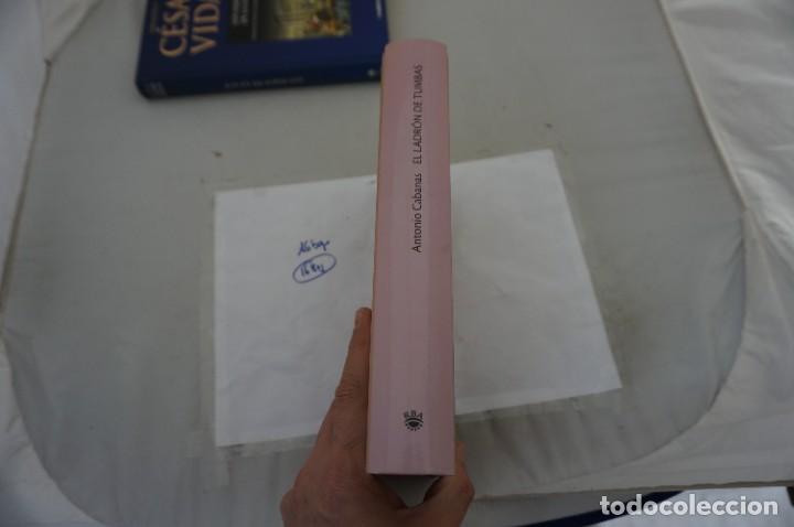 Libros: 8A/ EL LADRON DE TUMBAS - ANTONIO CABANAS / RBA - Foto 2