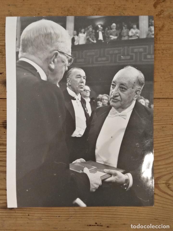 Livres: Foto B/N. MIGUEL &Aacute;NGEL ASTURIAS. -