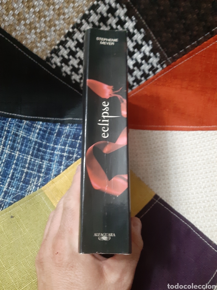 Libros: Libro Eclipse -Stephenie Meyer- - Foto 2