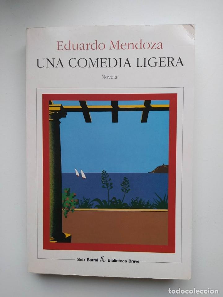 Libros: UNA COMEDIA LIGERA. - Eduardo MENDOZA. TDK661 - Foto 1