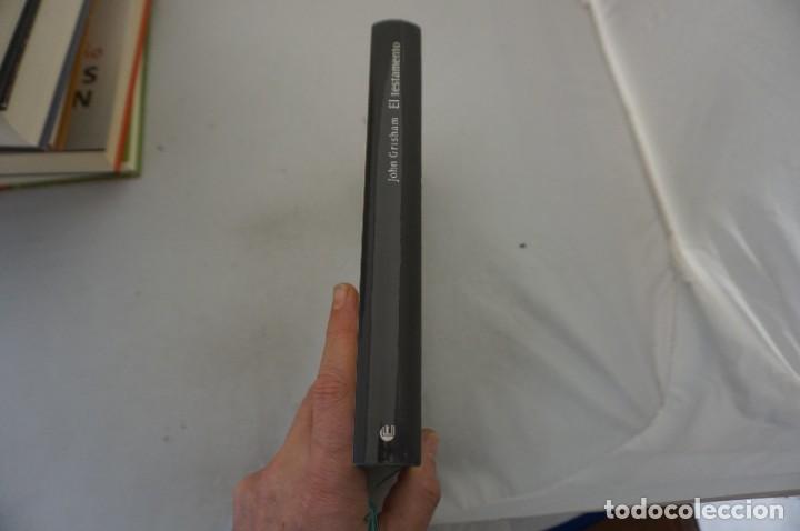 Libros: AR7AB- EL TESTAMENTO - JOHN GRISHAM / TAPA DURA CIRCULO DE LECTORES - Foto 2