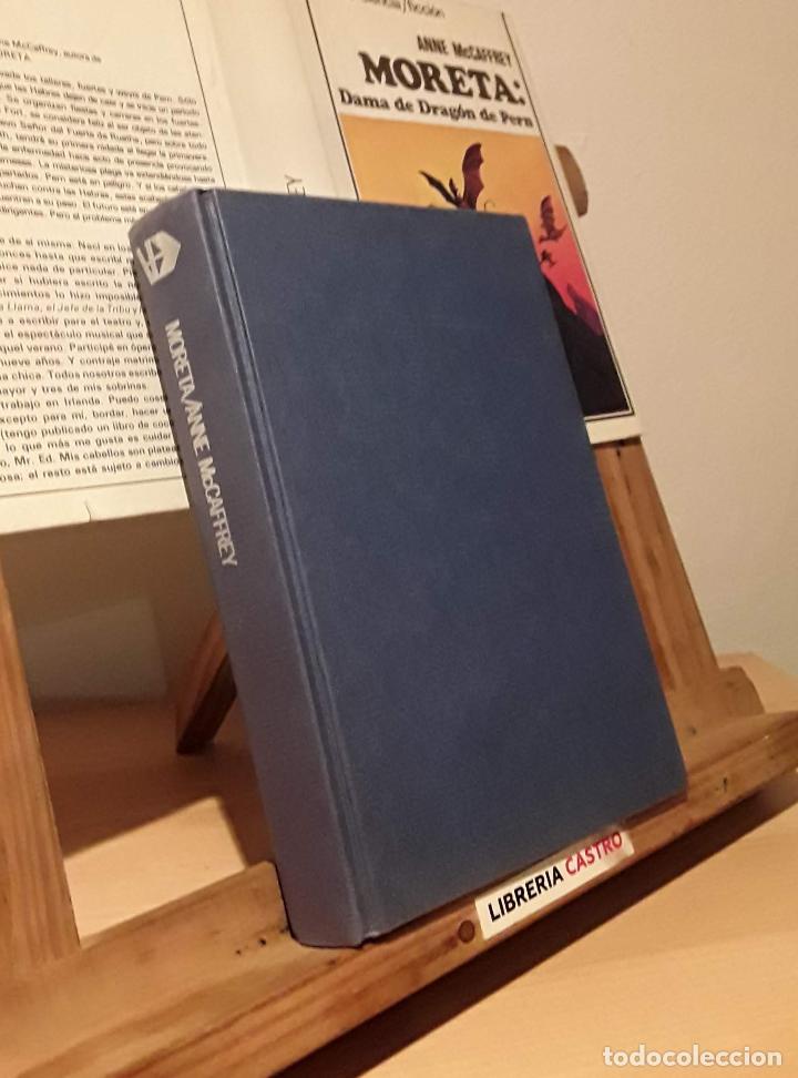 Libros: Moreta: Dama de Drag&oacute;n de Pern - Anne McCaffrey - Foto 2