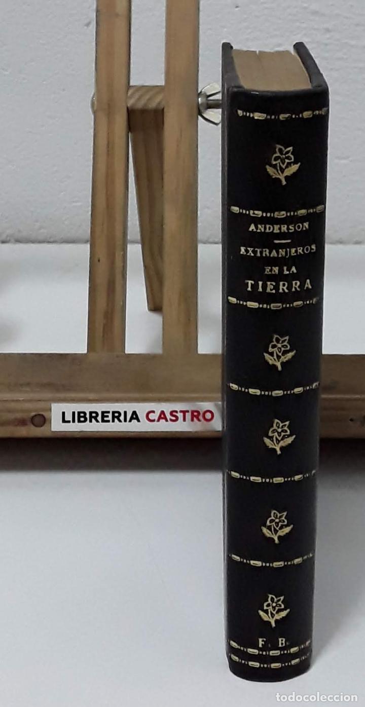 Libros: Extranjeros en la Tierra - Poul Anderson - Foto 3