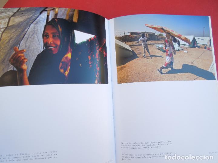 Libros: TESTIGOS DEL OLVIDO - CR&Oacute;NICAS - VER AUTORES - EDICIONES EL PA&Iacute;S 2011. - Foto 2